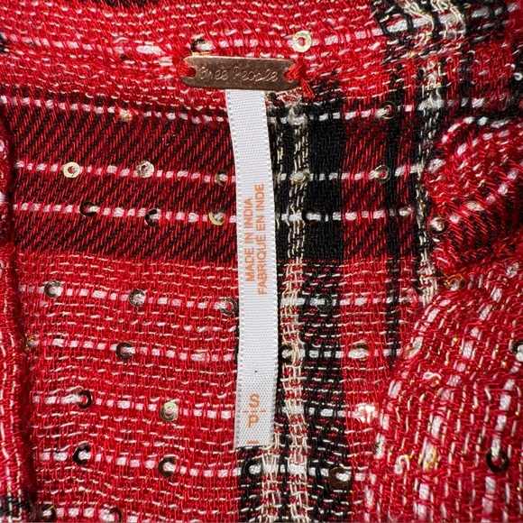 Free People Red/Blk and Gold Sequined Pullover Blouse Sz Small - Picture 3 of 14